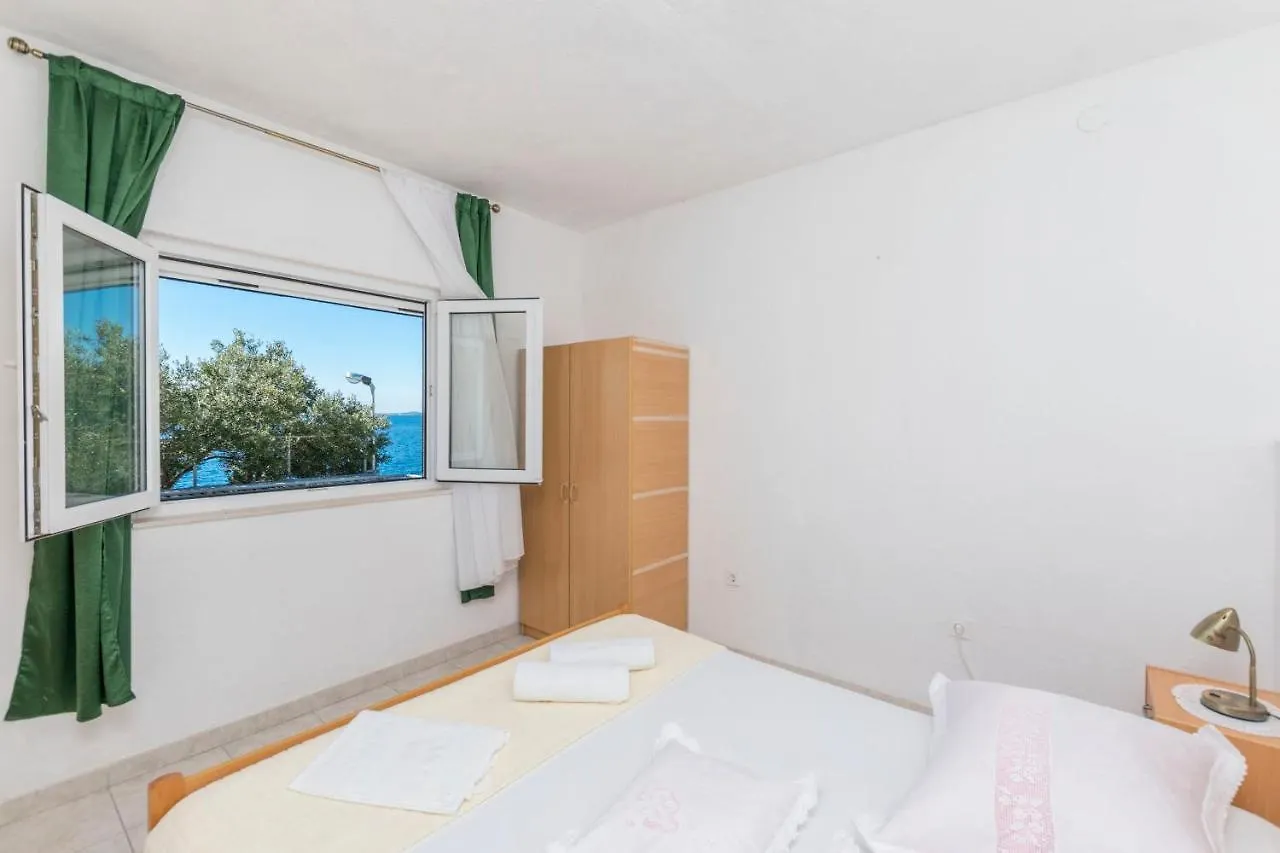Apartments Dragica Donji Okrug  0*, Donji Okrug (Ciovo) Croatia