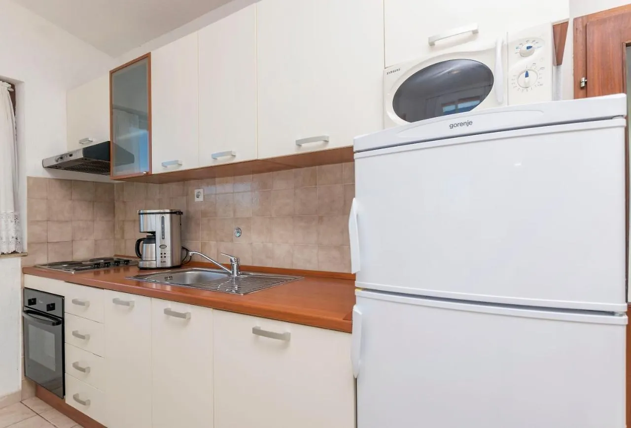 Apartments Dragica Donji Okrug   Donji Okrug (Ciovo)