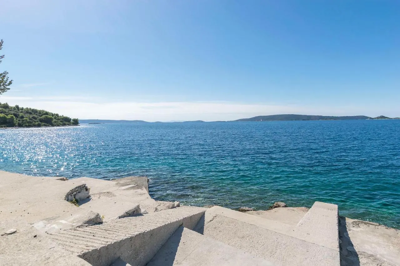 Apartments Dragica Donji Okrug  0*, Donji Okrug (Ciovo) Croatia