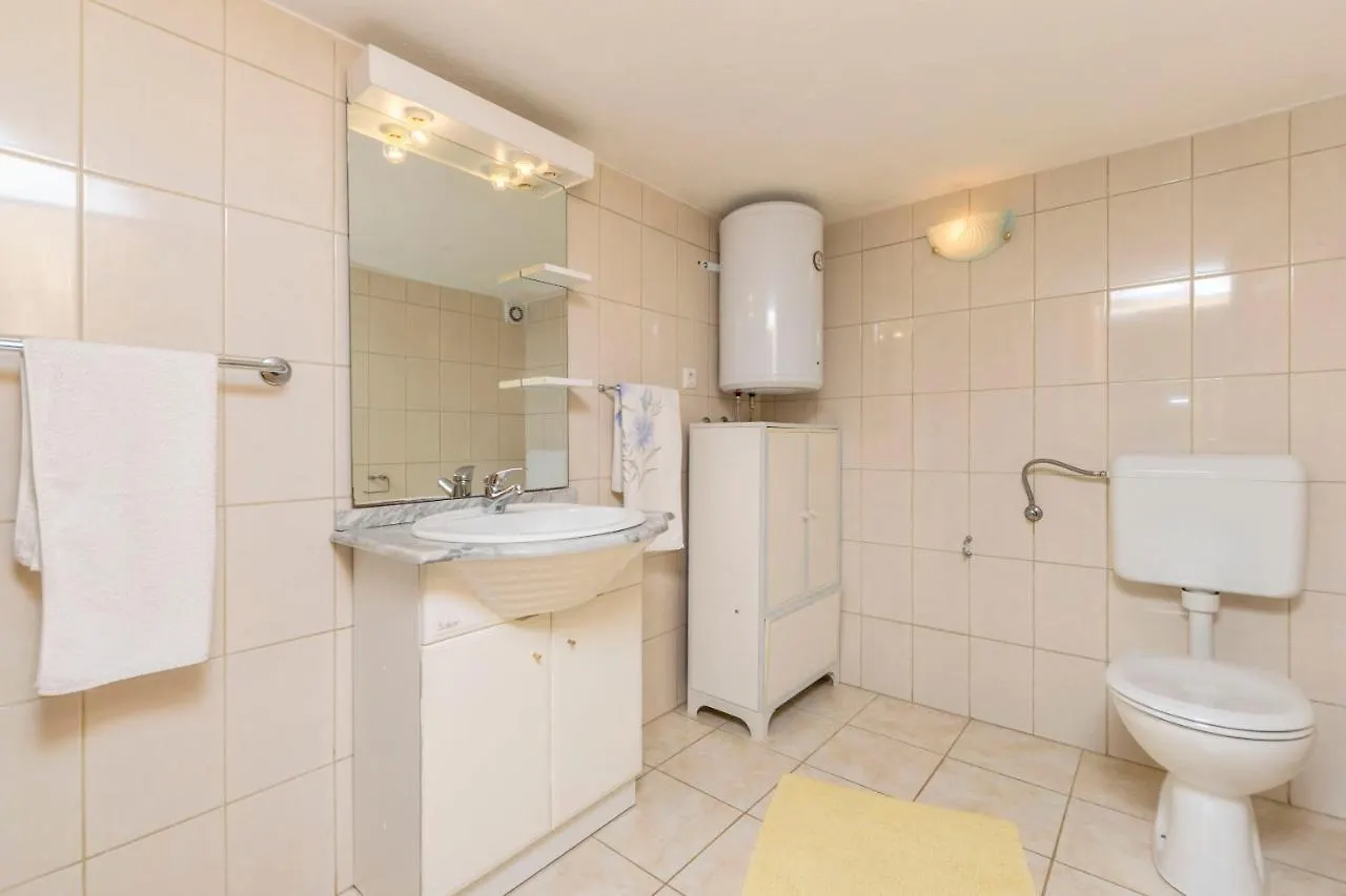 Apartments Dragica Donji Okrug