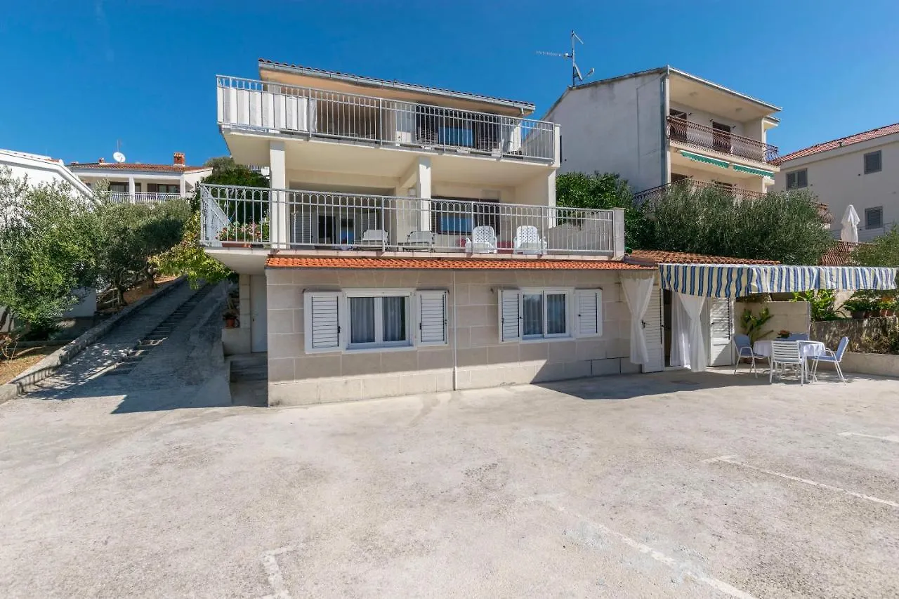 Apartments Dragica Donji Okrug   Donji Okrug (Ciovo)