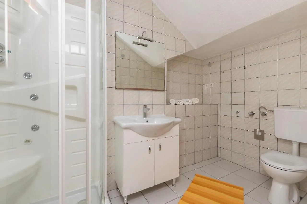 Apartments Dragica Donji Okrug
