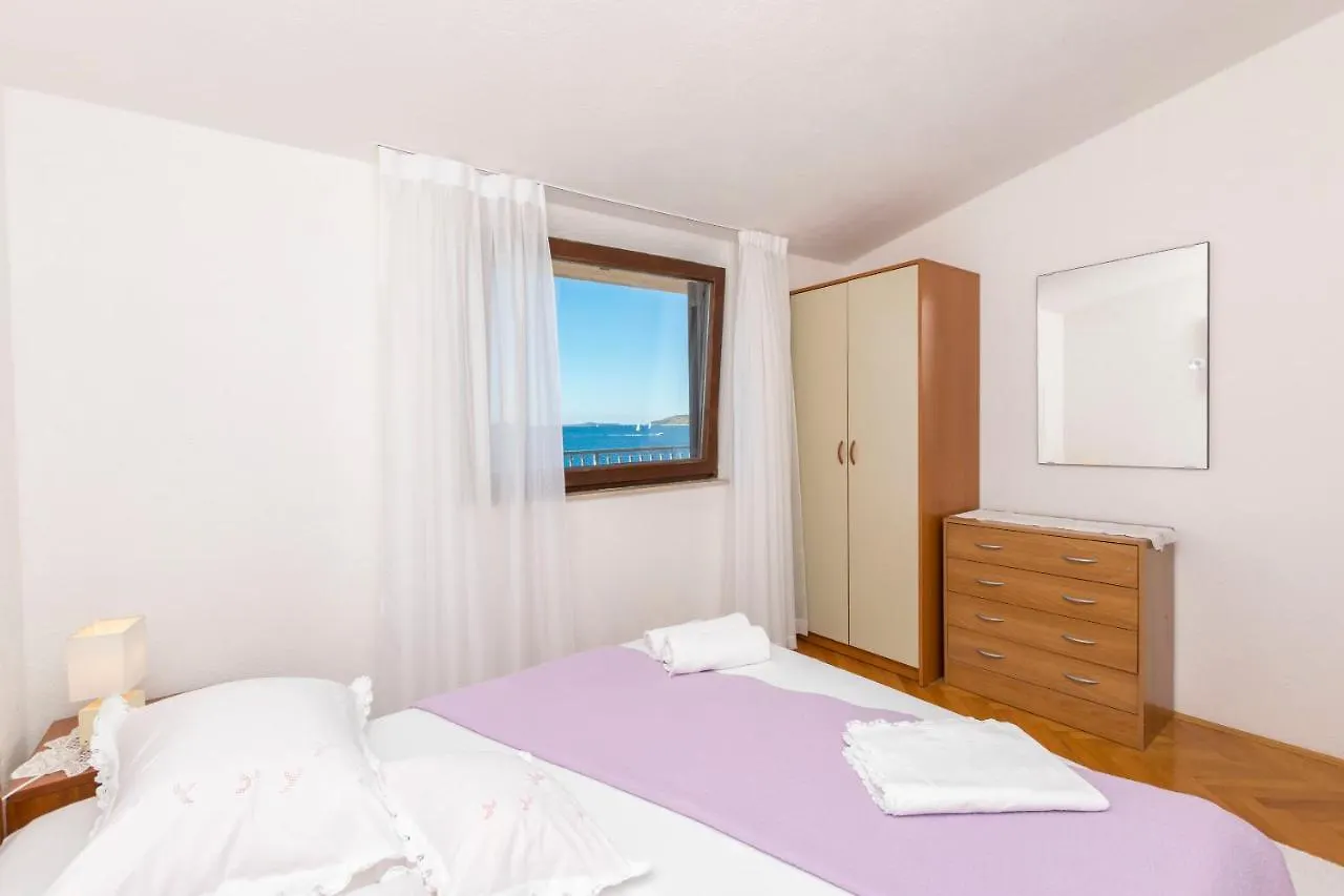 Apartments Dragica Donji Okrug  0*, Donji Okrug (Ciovo)